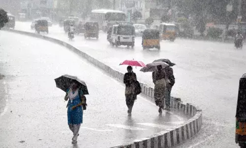 రాష్ట్రంలో మూడు రోజులు వర్షాలు: వాతావరణ శాఖ రాష్ట్రంలో మూడు రోజులు వర్షాలు: వాతావరణ శాఖ