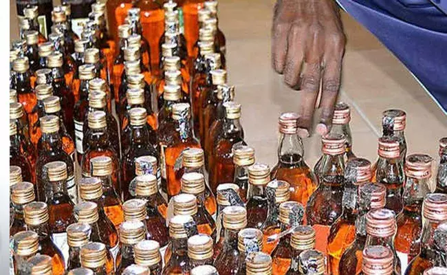 ఏపీకి భారీగా అక్రమ మద్యం రవాణా