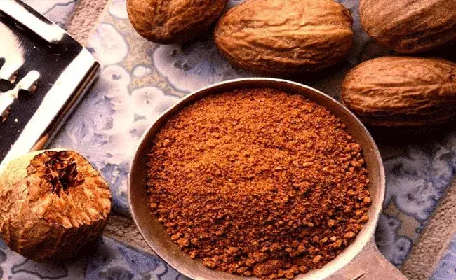 జాజికాయ బరువు తగ్గడానికి ఎలా సహాయపడుతుంది