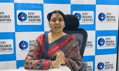 రాజశేఖర్ కోలుకుంటున్నారు: జీవిత రాజశేఖర్ కోలుకుంటున్నారు: జీవిత