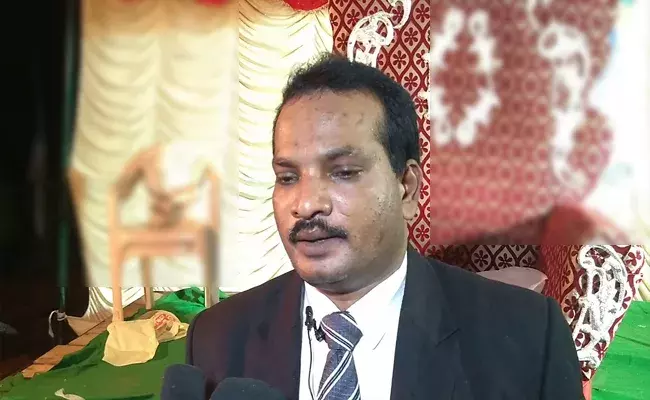 ఎస్సీ, ఎస్టీ, మైనార్టీలపై వైసీపీ ప్రభుత్వం కక్షపూరితంగా వ్యవహరిస్తోంది : ప్రముఖ న్యాయవాది శ్రవణ్ కుమార్ ఎస్సీ, ఎస్టీ, మైనార్టీలపై వైసీపీ ప్రభుత్వం కక్షపూరితంగా వ్యవహరిస్తోంది : ప్రముఖ న్యాయవాది శ్రవణ్ కుమార్