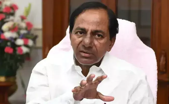 ధరణి పోర్టల్‌ను విజయవంతం చేయాలి : సీఎం కేసీఆర్