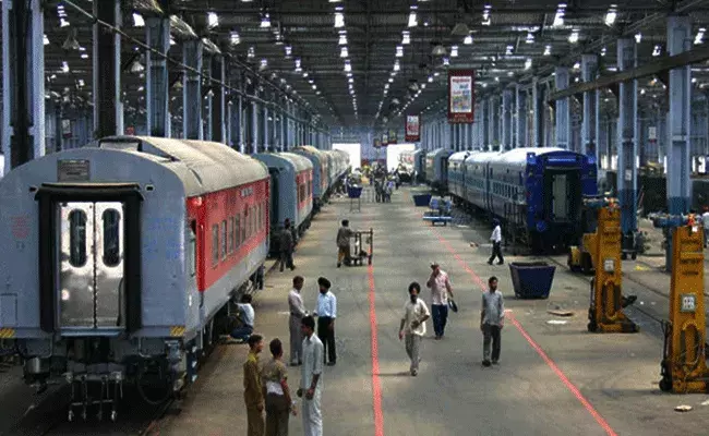 రైల్వేలో ఉద్యోగాలు.. మెరిట్ ఆధారంగా ఎంపిక రైల్వేలో ఉద్యోగాలు.. మెరిట్ ఆధారంగా ఎంపిక