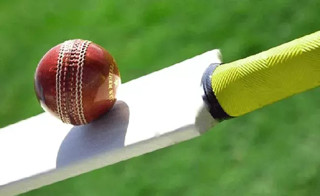 అండర్-19 ఆటగాడు ఆత్మహత్య అండర్-19 ఆటగాడు ఆత్మహత్య