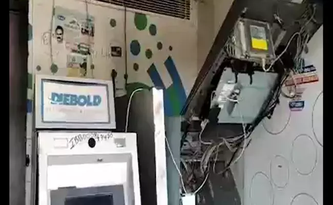 హైదరాబాద్‌ SBI ఏటీఎంలో చోరీ