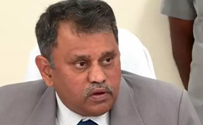 ఏపీ ఎస్ఈసీ నిమ్మగడ్డతో ప్రభుత్వ ప్రతినిధి బృందం భేటీ ఏపీ ఎస్ఈసీ నిమ్మగడ్డతో ప్రభుత్వ ప్రతినిధి బృందం భేటీ