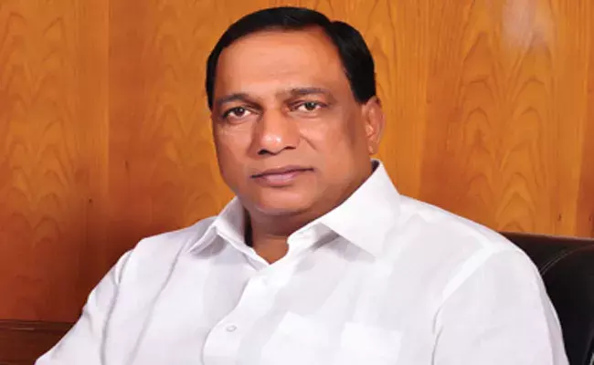 మరోసారి పెద్దమనసును చాటుకున్న మంత్రి మల్లారెడ్డి మరోసారి పెద్దమనసును చాటుకున్న మంత్రి మల్లారెడ్డి