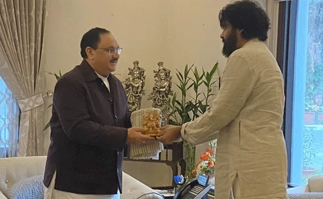 బీజేపీ జాతీయ అధ్యక్షుడు జేపీ నడ్డాతో భేటీ కానున్న జనసేన అధినేత పవన్ బీజేపీ జాతీయ అధ్యక్షుడు జేపీ నడ్డాతో భేటీ కానున్న జనసేన అధినేత పవన్