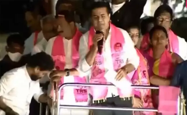 హైదరాబాద్ కు వచ్చే కేంద్రమంత్రులందరికీ స్వాగతం - మంత్రి కేటీఆర్ హైదరాబాద్ కు వచ్చే కేంద్రమంత్రులందరికీ స్వాగతం - మంత్రి కేటీఆర్