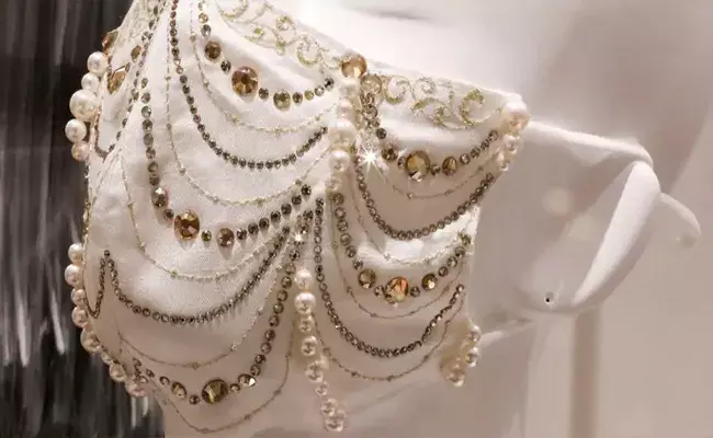 వజ్రాల మాస్కులు.. కోట్లలో ధరలు