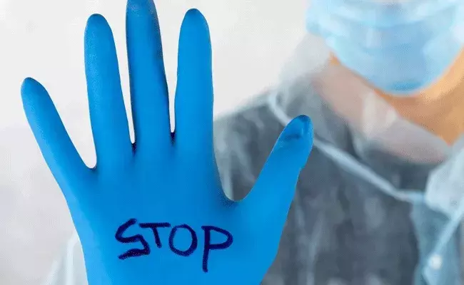 కరోనా టెన్షన్.. 45 నిమిషాల్లో ఖతం..