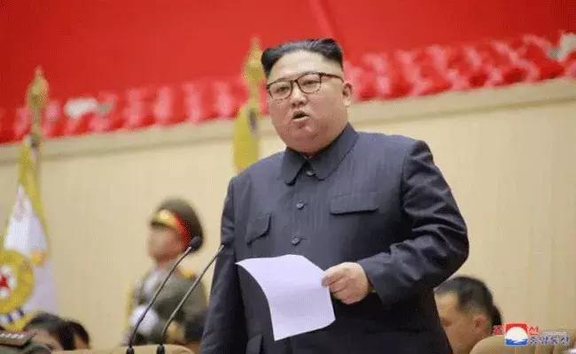 కోవిడ్ వ్యాక్సిన్ వేయించుకున్న కిమ్..