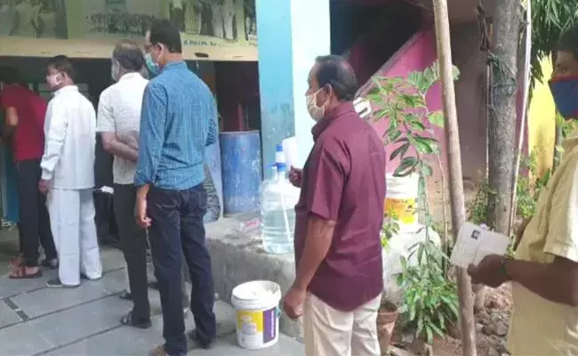 జీహెచ్ఎంసీ ఎన్నికలు : అప్డేట్స్.. జీహెచ్ఎంసీ ఎన్నికలు : అప్డేట్స్..