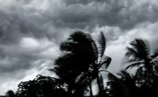 దూసుకొస్తోన్నబురేవి తుఫాన్