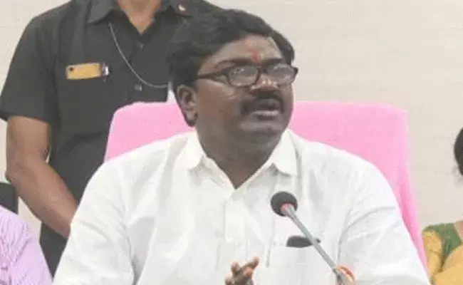 మీడియాలో చూపిస్తున్న కారు నాది కాదు : అజయ్‌