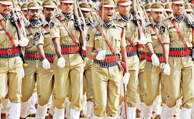 పోలీసు ఉద్యోగాల నియామక ప్రక్రియ.. యాప్ ద్వారా భర్తీ పోలీసు ఉద్యోగాల నియామక ప్రక్రియ.. యాప్ ద్వారా భర్తీ