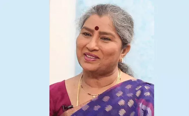 నా మనవరాలు హీరోయిన్ టబులా ఉంటుంది.. సినిమాల్లోకి వస్తానంటే: అన్నపూర్ణ నా మనవరాలు హీరోయిన్ టబులా ఉంటుంది.. సినిమాల్లోకి వస్తానంటే: అన్నపూర్ణ