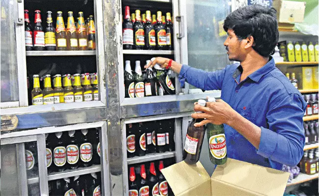 చిత్తూరు జిల్లాలోని మద్యం దుకాణాల్లో స్కామ్? చిత్తూరు జిల్లాలోని మద్యం దుకాణాల్లో స్కామ్?