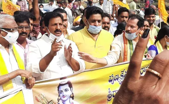 ఏపీలో ప్రజలకే కాదు దేవుళ్లకు కూడా రక్షణ లేదు: బుద్దా వెంకన్న