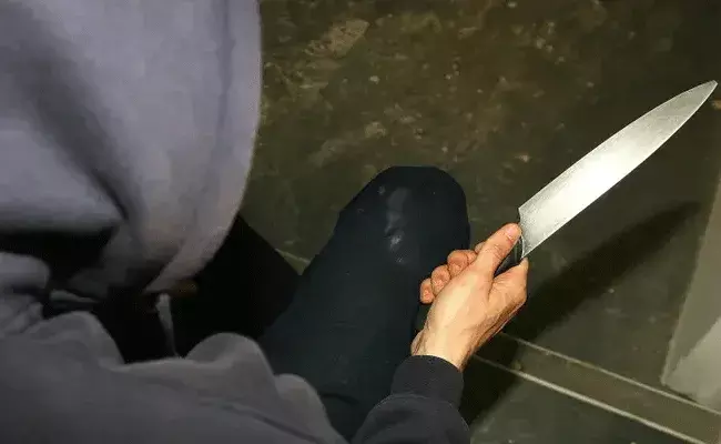 బంధువులకే సుపారీ ఇచ్చి కొడుకును చంపించిన కన్నతల్లి బంధువులకే సుపారీ ఇచ్చి కొడుకును చంపించిన కన్నతల్లి