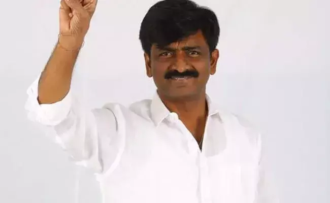 టీడీపీ ఎమ్మెల్సీ బీటెక్‌ రవి అరెస్ట్‌ !