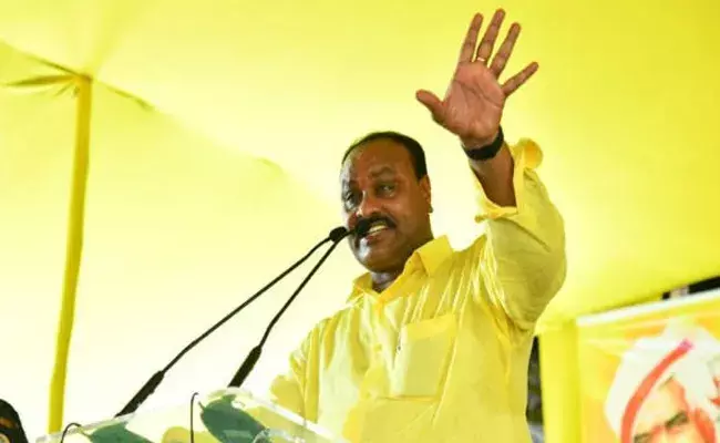 బాధిత కుటుంబానికి అండగా నిలిస్తే టీడీపీ నాయకులపై కేసులా? : అచ్చెన్నాయుడు బాధిత కుటుంబానికి అండగా నిలిస్తే టీడీపీ నాయకులపై కేసులా? : అచ్చెన్నాయుడు