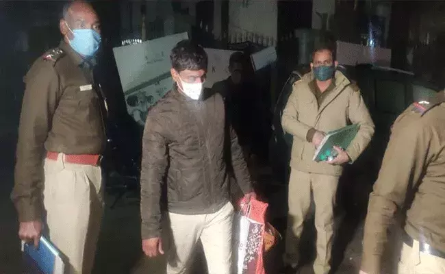 భర్తను చంపి ఫేస్‌బుక్‌లో పోస్ట్ చేసి..