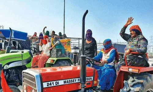 రాజధాని ఢిల్లీలో రైతన్నల ట్రాక్టర్ ర్యాలీ.. రాజధాని ఢిల్లీలో రైతన్నల ట్రాక్టర్ ర్యాలీ..