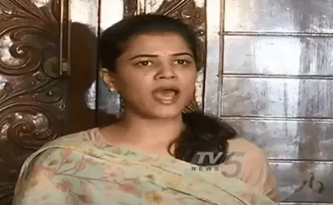 అనేక అంశాలను వెలుగులోకి తెచ్చిన అఖిలప్రియ సోదరి భూమా మౌనిక