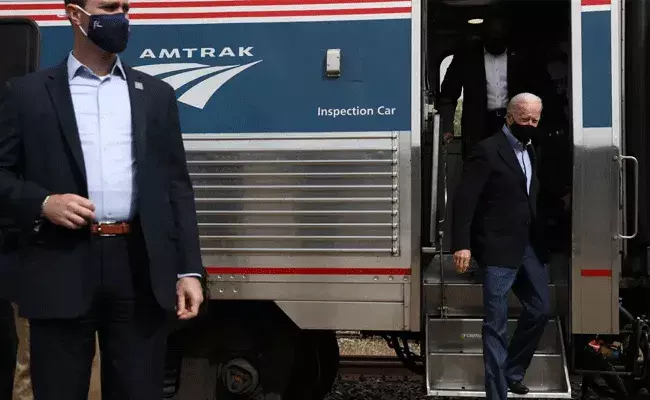 తీరని బైడెన్‌ కోరిక.. ప్రమాణ స్వీకారానికి రైల్లో..