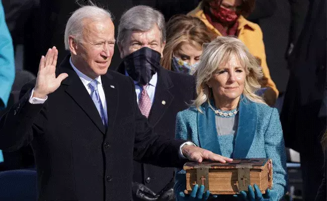 అమెరికా 46వ అధ్యక్షుడిగా జో బైడెన్​ ప్రమాణం