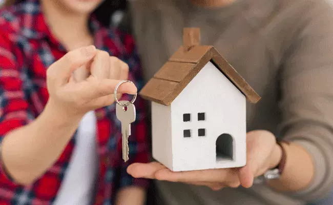 ఈ ఏడాదైనా ఇల్లు కొనగలమా.. ముందు ముందు మరింత కష్టం!