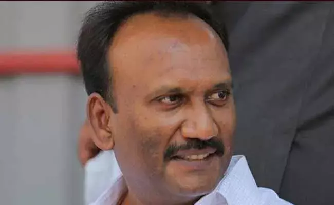 వైసీపీ నేత ఆమంచి కృష్ణమోహన్‌కు సీబీఐ నోటీసులు