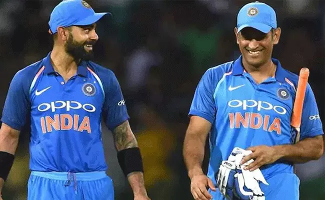 అప్పుడు ధోనీ.. ఇప్పుడు కోహ్లీ.. సేమ్ టు సేమ్ అప్పుడు ధోనీ.. ఇప్పుడు కోహ్లీ.. సేమ్ టు సేమ్