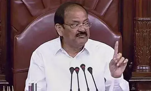 Venkaiah Naidu Emotional :రాజ్యసభలో వెంకయ్యనాయుడుపై విజయసాయిరెడ్డి అనుచిత వ్యాఖ్యలు!