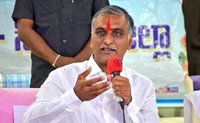 కనురెప్ప పాటు కూడా విద్యుత్ కోత లేని రాష్ట్రం తెలంగాణనే: మంత్రి హరీశ్రావు కనురెప్ప పాటు కూడా విద్యుత్ కోత లేని రాష్ట్రం తెలంగాణనే: మంత్రి హరీశ్రావు