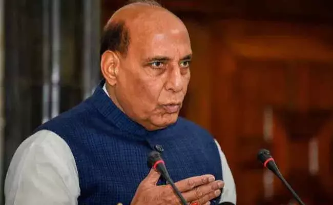 చైనాకు అంగుళం భూమి కూడా వదులుకునేది లేదు : రాజ్నాథ్ సింగ్ చైనాకు అంగుళం భూమి కూడా వదులుకునేది లేదు : రాజ్నాథ్ సింగ్