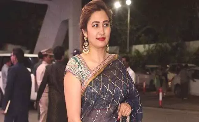 ఇది సిగ్గుపడాల్సిన విషయం.. గుత్తా జ్వాలకు కోపం తెప్పించిన నెటిజన్ కామెంట్! ఇది సిగ్గుపడాల్సిన విషయం.. గుత్తా జ్వాలకు కోపం తెప్పించిన నెటిజన్ కామెంట్!