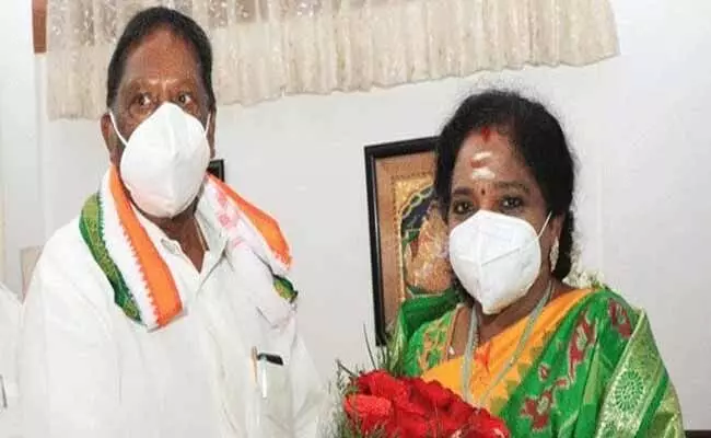 పుదుచ్చేరి సంక్షోభం: గవర్నర్ తమిళి సై కీలక నిర్ణయం..! పుదుచ్చేరి సంక్షోభం: గవర్నర్ తమిళి సై కీలక నిర్ణయం..!