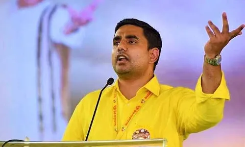 అభ్యర్థులు లేని దిక్కుమాలిన పార్టీకి అధినేత జగన్ : లోకేష్ అభ్యర్థులు లేని దిక్కుమాలిన పార్టీకి అధినేత జగన్ : లోకేష్