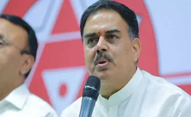 వైసీపీ ప్రభుత్వ పని తీరుపై జనసేన నేత నాదెండ్ల మనోహర్ విమర్శలు వైసీపీ ప్రభుత్వ పని తీరుపై జనసేన నేత నాదెండ్ల మనోహర్ విమర్శలు