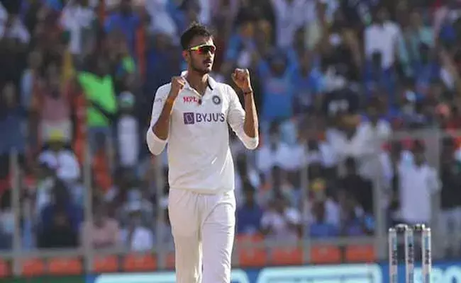 India vs England 3rd Test Day 1 : బౌలర్లు భళా.. ఇంగ్లండ్ 112 పరుగులకే ఆలౌట్.. India vs England 3rd Test Day 1 : బౌలర్లు భళా.. ఇంగ్లండ్ 112 పరుగులకే ఆలౌట్..