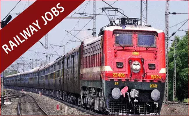 Railway Jobs: పదవతరగతి అర్హతతో రైల్వేలో అప్రెంటిస్ పోస్టులు.. Railway Jobs: పదవతరగతి అర్హతతో రైల్వేలో అప్రెంటిస్ పోస్టులు..