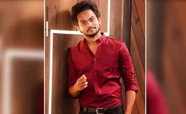 తప్ప తాగి డ్రైవింగ్.. పోలీసుల అదుపులో షణ్ముక్ జశ్వంత్.. ! తప్ప తాగి డ్రైవింగ్.. పోలీసుల అదుపులో షణ్ముక్ జశ్వంత్.. !