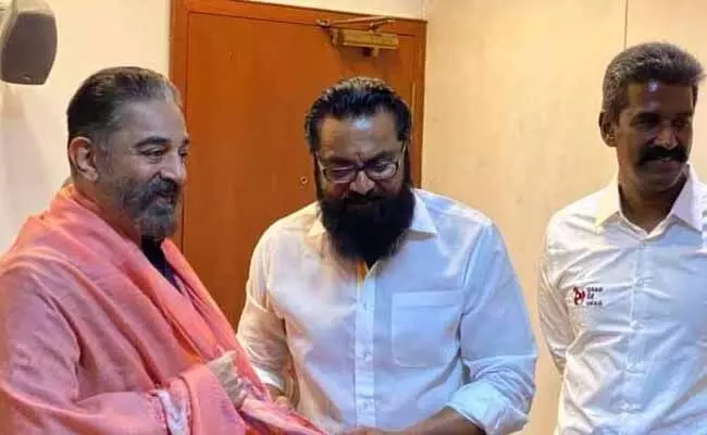 తమిళనాడులో పెరిగిన రాజకీయ వేడి.. కొత్త పొత్తులు, ఎత్తులు.. ! తమిళనాడులో పెరిగిన రాజకీయ వేడి.. కొత్త పొత్తులు, ఎత్తులు.. !