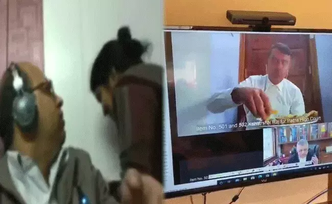 వర్క్‌ ఫ్రమ్‌ హోమ్‌.. జూమ్‌కాల్స్‌లో సరదా ఘటనలు.. ‌