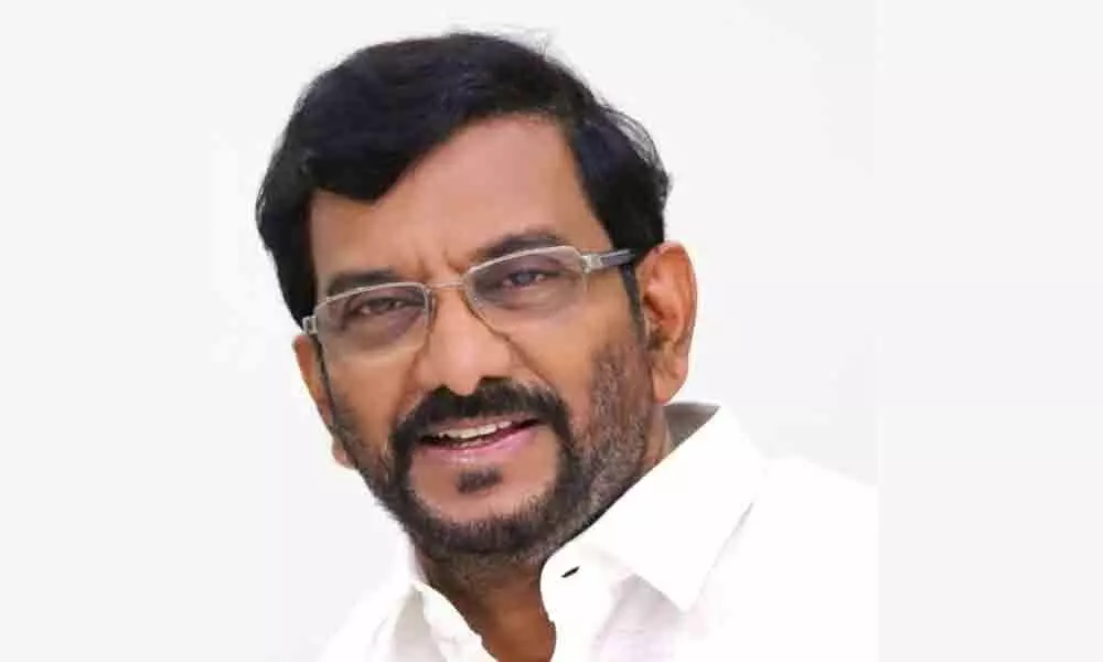 చంద్రబాబుని జైలుకు పంపడం ఆ దేవుడి వల్ల కూడా కాదు : సోమిరెడ్డి చంద్రబాబుని జైలుకు పంపడం ఆ దేవుడి వల్ల కూడా కాదు : సోమిరెడ్డి