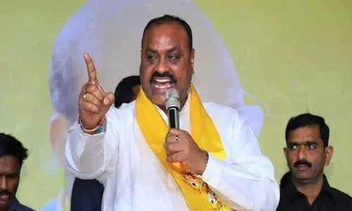 కక్ష సాధింపులో భాగంగానే చంద్రబాబుకు నోటీసులు : అచ్చెన్నాయుడు కక్ష సాధింపులో భాగంగానే చంద్రబాబుకు నోటీసులు : అచ్చెన్నాయుడు