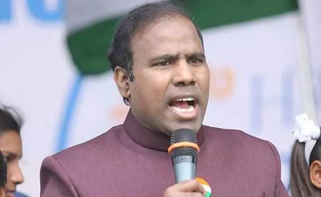 రైతుల ఉద్యమానికి ప్రజాశాంతి పార్టీ అధ్యక్షుడు కేఏ.పాల్ మద్దతు రైతుల ఉద్యమానికి ప్రజాశాంతి పార్టీ అధ్యక్షుడు కేఏ.పాల్ మద్దతు