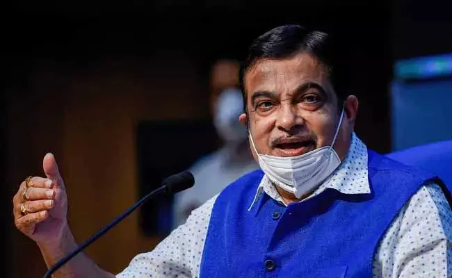 ఏడాదిలోగా అన్ని టోల్‌ప్లాజ్‌లు తొలగిస్తాం : కేంద్రమంత్రి గడ్కరీ